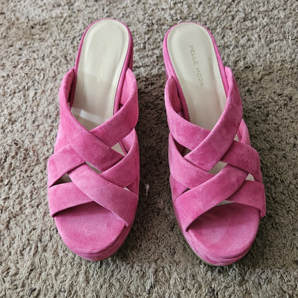 Pelle Moda Pink Suede Sandals